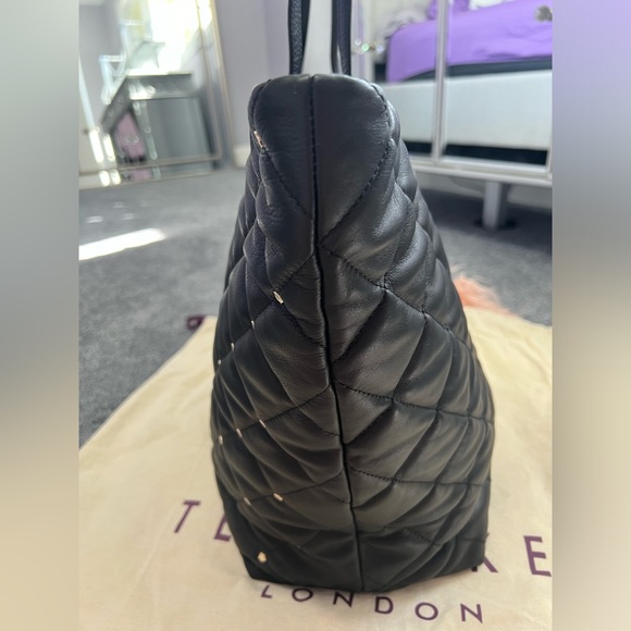 Ted Baker Overnight bag - Picture 5 of 10